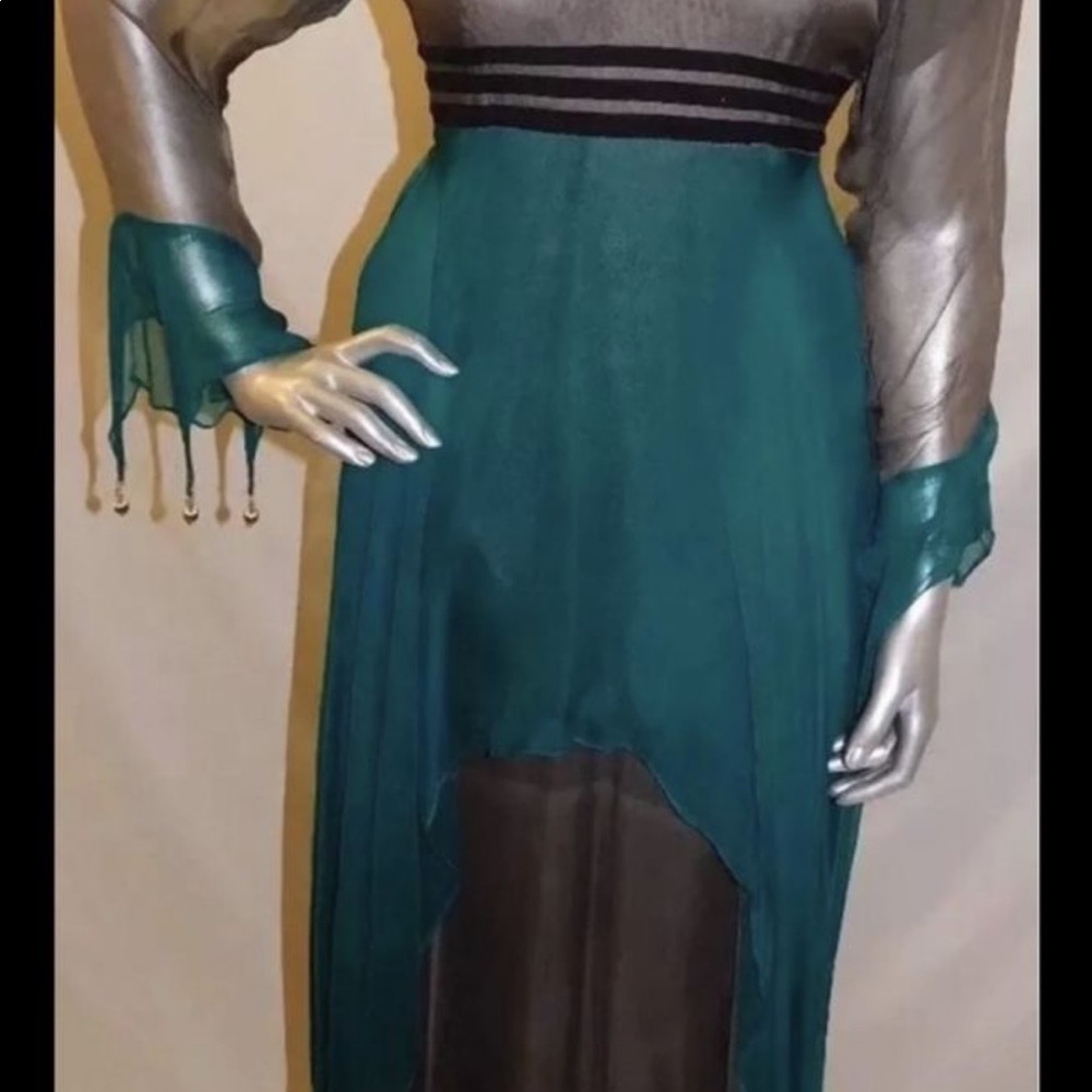 Pakistani Dress like new size medium